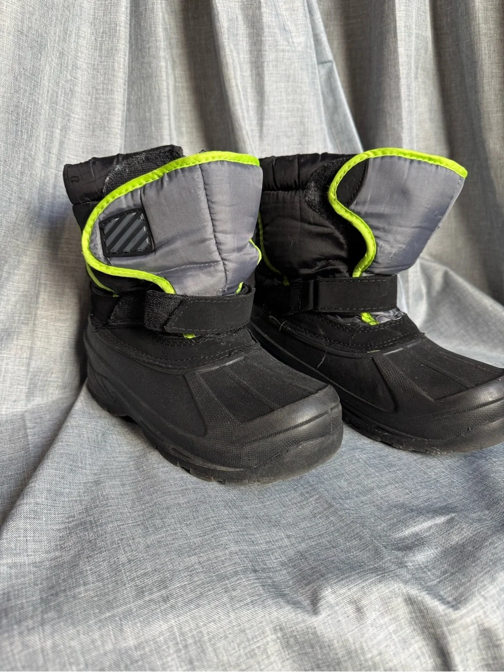 Kids insulated waterproof winter snow boots, Youth Size 3 (EU 35)